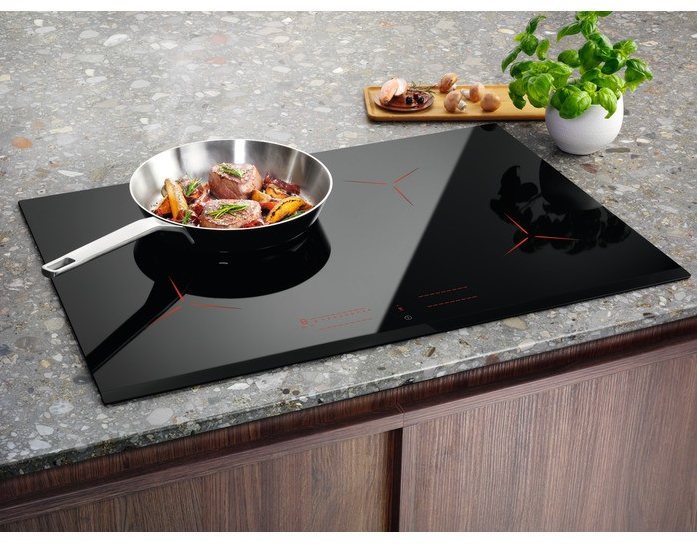 Варочная панель электрическая Electrolux EIP8146